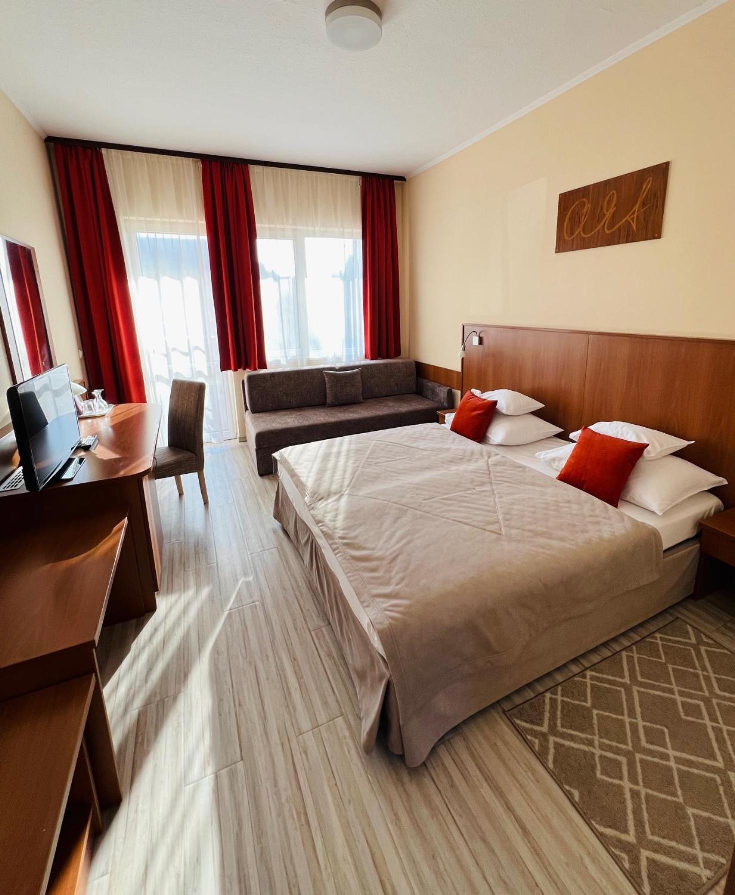 Art Hotel Superior Залакарош Экстерьер фото